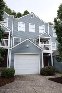 8002 Harrods Landing Dr, Prospect, KY, 40059