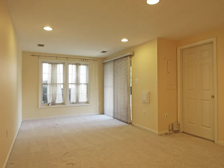 11799 Valley Ridge Cir — Photo 5
