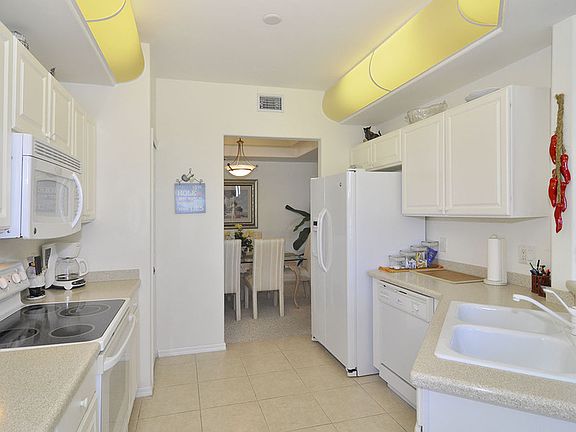 4th image of 23500 Wisteria Pointe Dr APT 102