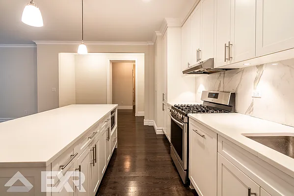 Rented by EXR | media 6