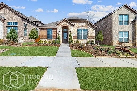 2309 Astapor Dr — Photo 1