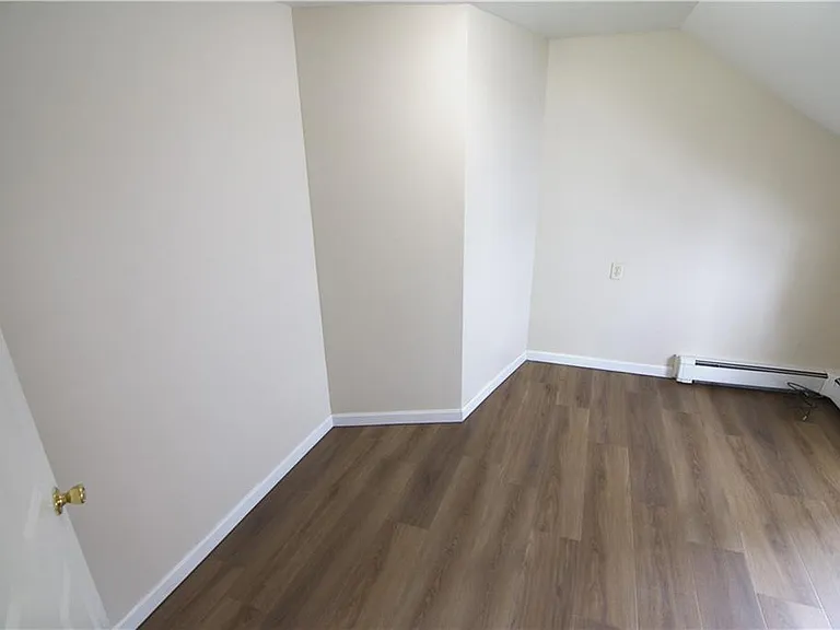 76 Cottage St #2 — Photo 9