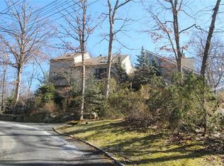 90 Partridge Rd, Stamford, CT 06903