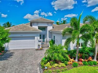 28582 Wharton Dr, Bonita Springs, FL 34135