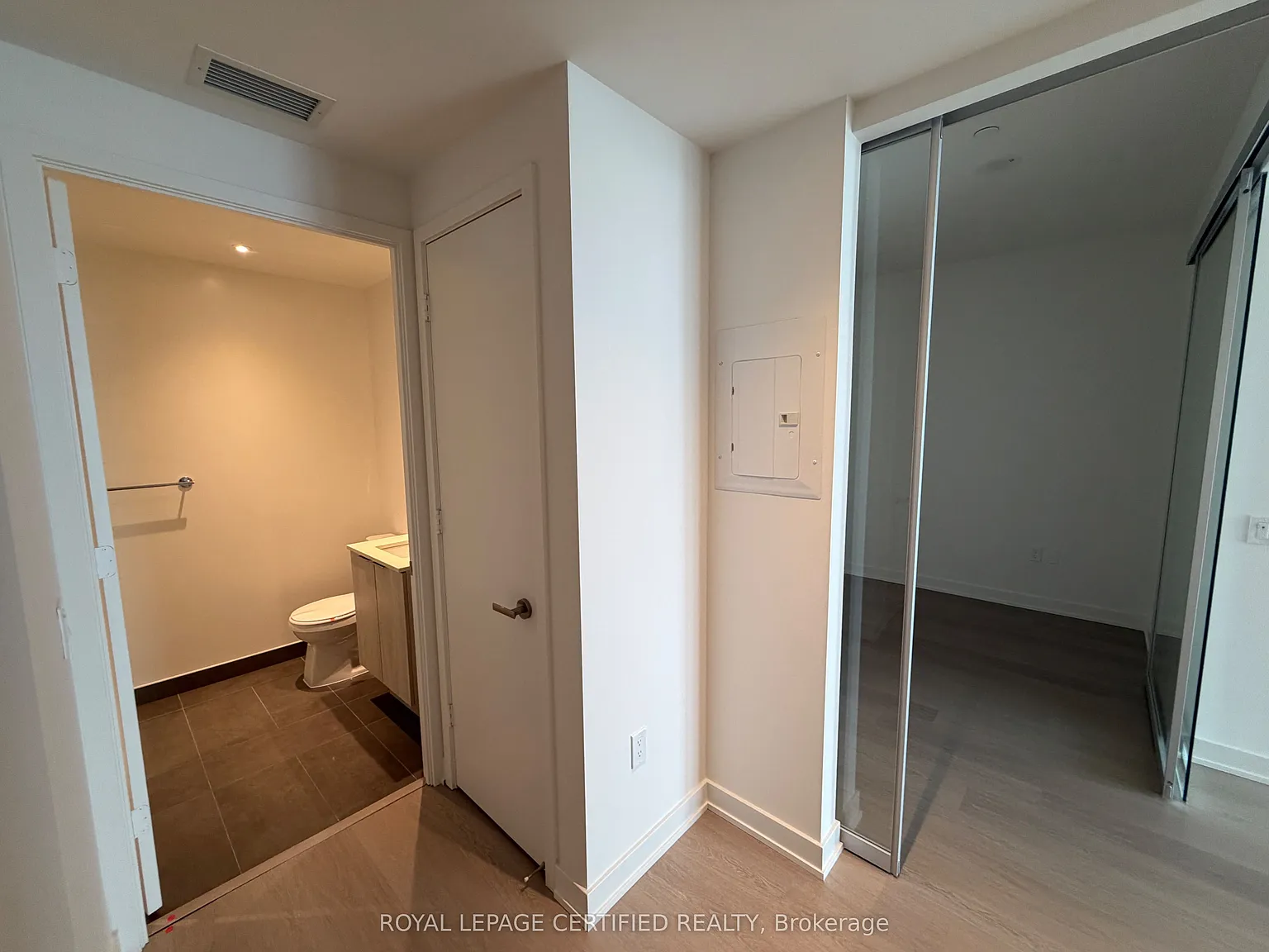 2 bed, $2,700 — Photo 3