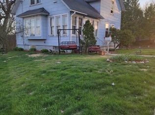 501 Main St W, Waterville, MN 56096