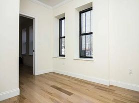 1075 Greene Ave, Brooklyn, NY