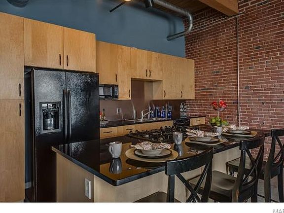 5th image of 901-907 Washington Ave #411