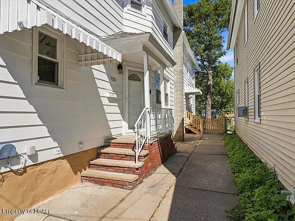 5th image of 153 John St