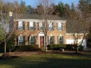 13073 Crestbrook Dr, Manassas, VA 20112