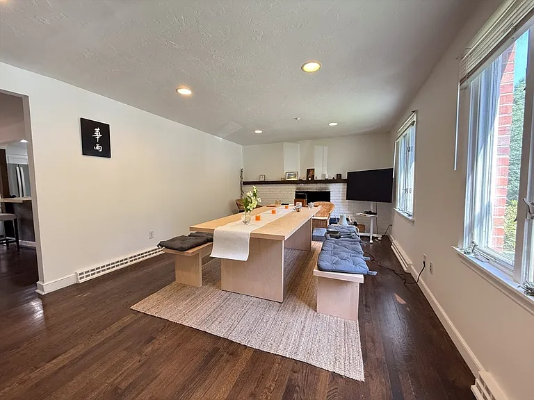 26 Hammond Pond Pkwy #0 — Photo 1