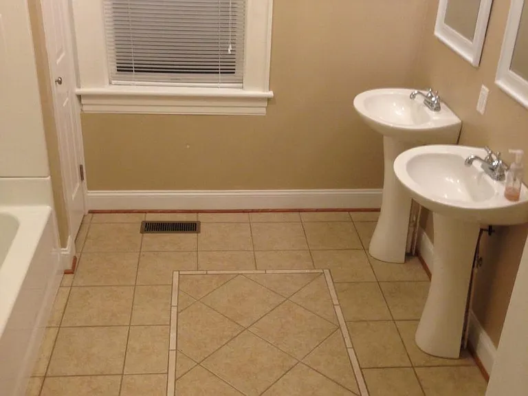 2151 Berkley Ave SW #DOWNSTAIRS — Photo 9