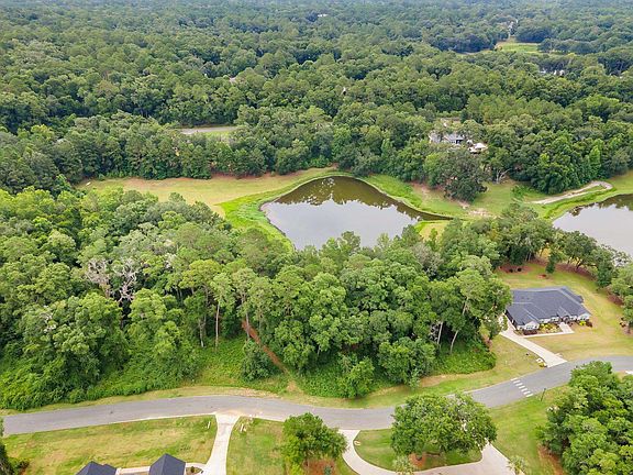 4th image of 7185 Sleepy Hollow Cir