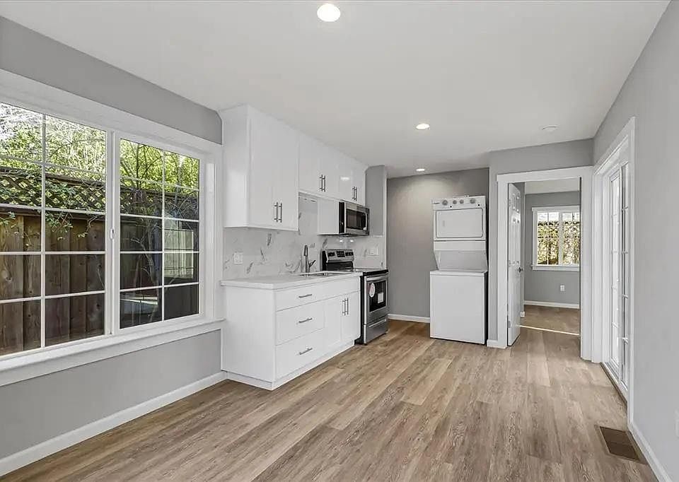 1st image of 1508 W Hedding St #2