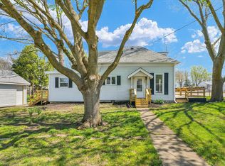 308 S 6th St, Saint Joseph, IL