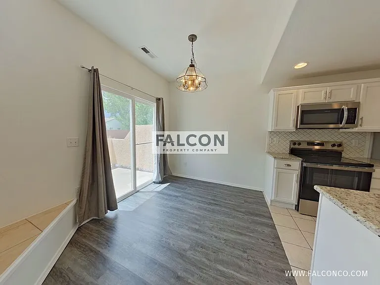3851 Josephine Hts — Photo 5