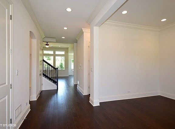3rd image of 1078 Ironwood Ct