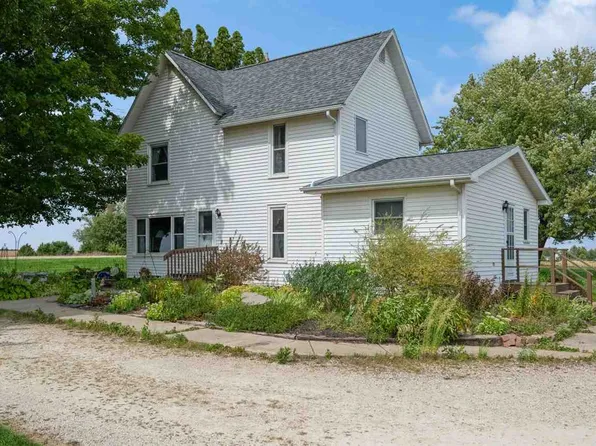 3073 Springville Rd, Springville, IA 52336