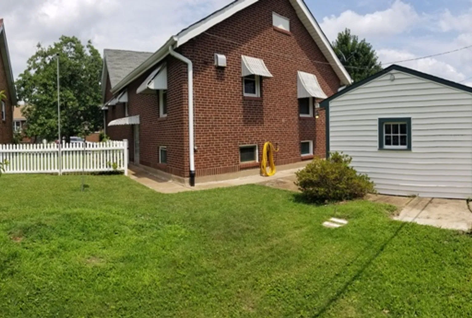Nice House For Rent in Princeton Heights — Photo 4