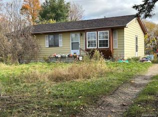 12305 S Morrice Rd, Morrice, MI 48857