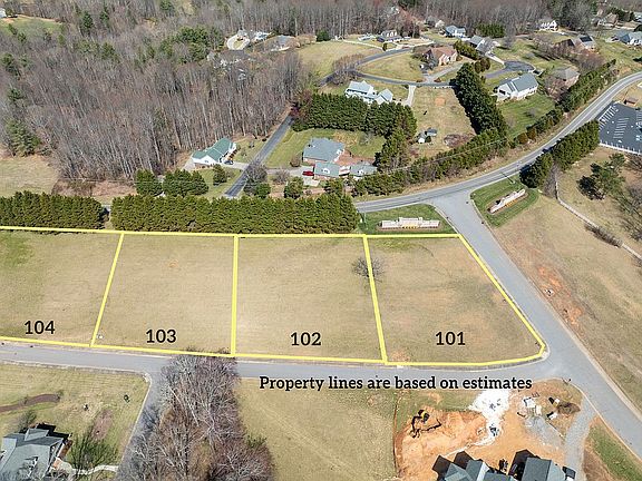 3rd image of 101 Canterbury Dr