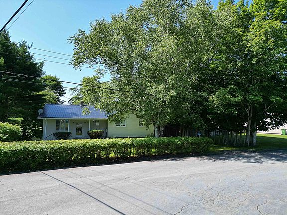 2nd image of 110 Maple Blvd