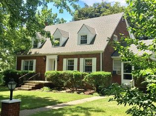 102 Colonial Dr, Mc Kees Rocks, PA 15136