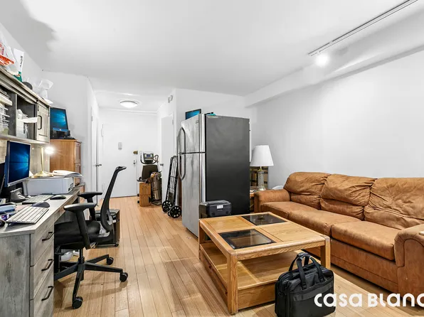 405 East 63rd Street image 3 of 4