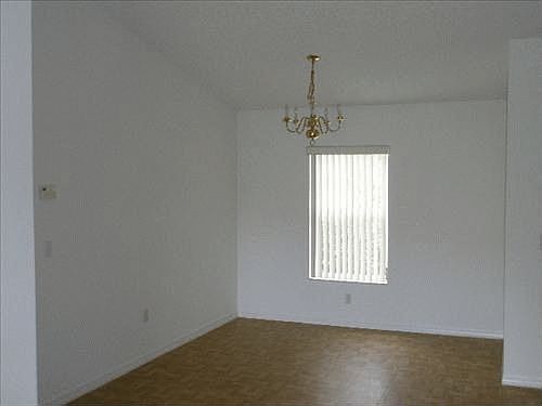 3rd image of 178 Palmwood Dr