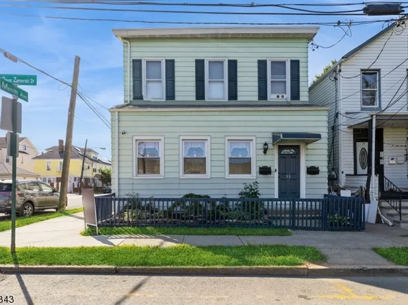 22 Lt G Zamorski Dr, Elizabeth City, NJ 07206
