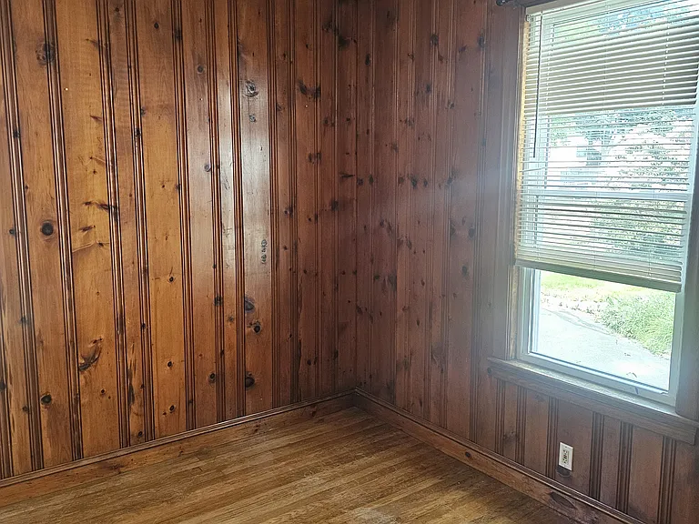 44 Harley Ave #1 — Photo 11