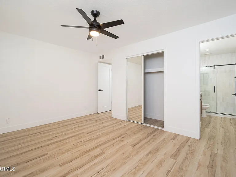 810 E Colter St #A — Photo 12