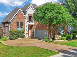 8708 Rugby Rd, Irving, TX 75063