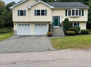 7 Alden Ave E, Randolph, MA 02368