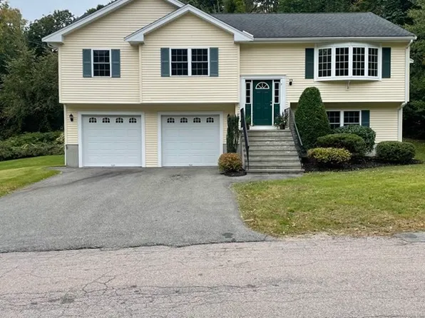 7 Alden Ave E, Randolph, MA 02368