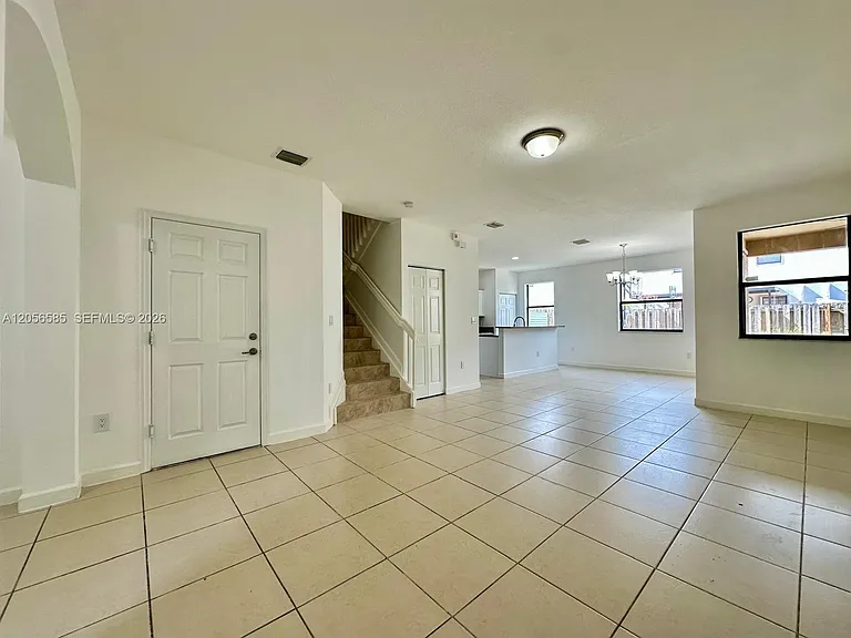 11240 SW 239th St — Photo 11