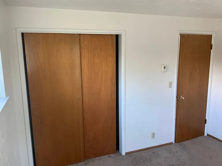 2358 Crescent Ave — Photo 11