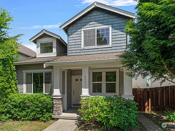 2nd image of 2521 85th Drive NE
