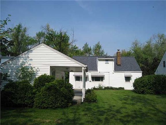 3rd image of 182 Bernhardt Dr