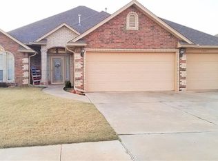 1001 Julies Trl, Moore, OK 73160