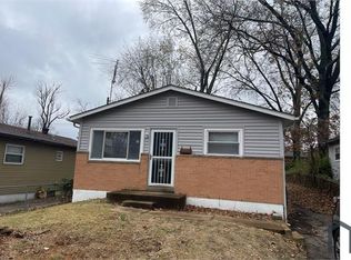 10341 Baron Dr, Saint Louis, MO 63136