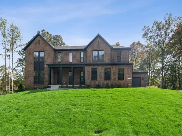 9167 Peniwill Dr, Lorton, VA 22079