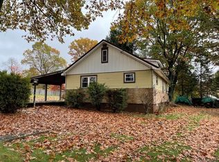 210 Skyline Dr, Johnstown, PA 15902