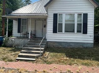 612 W 8th St, Joplin, MO 64801