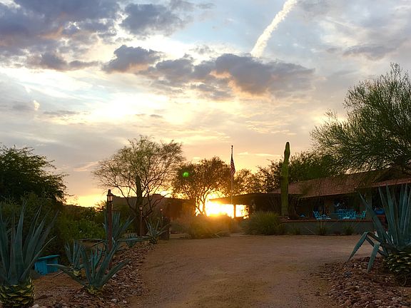Another day in paradise