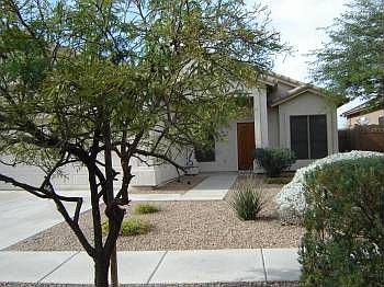 1st image of 2320 N Cabot Cir