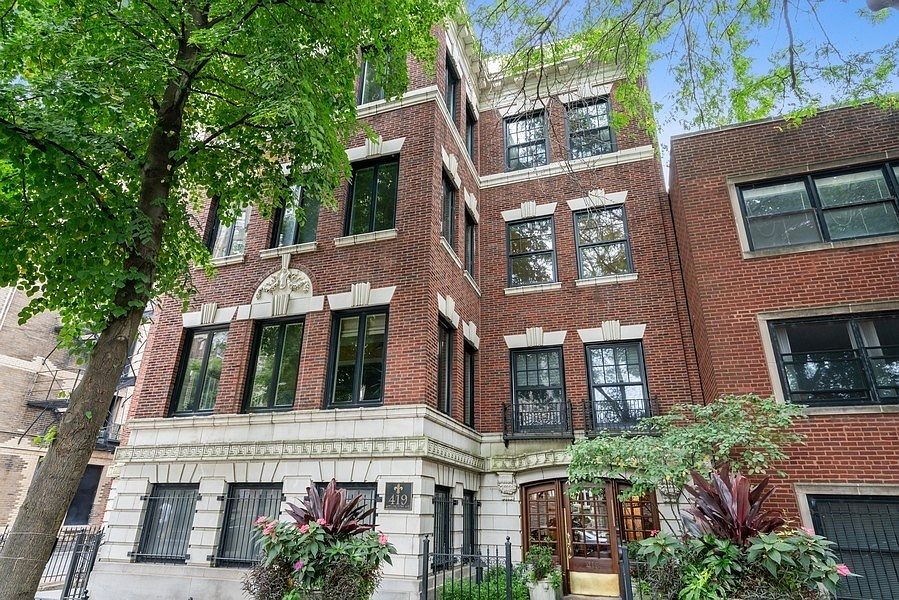 419 W. Wellington Street
