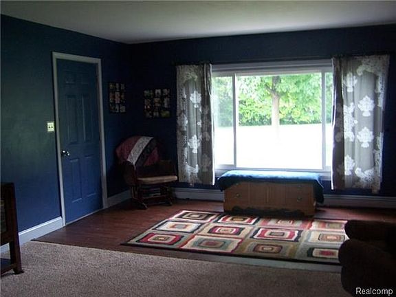 4th image of 513 N 10th St
