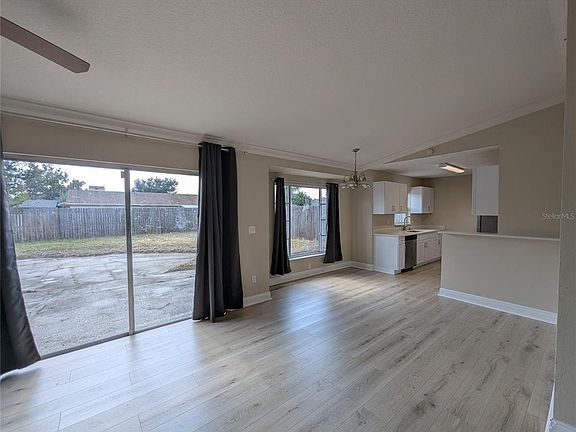3rd image of 1209 MOHRLAKE DRIVE