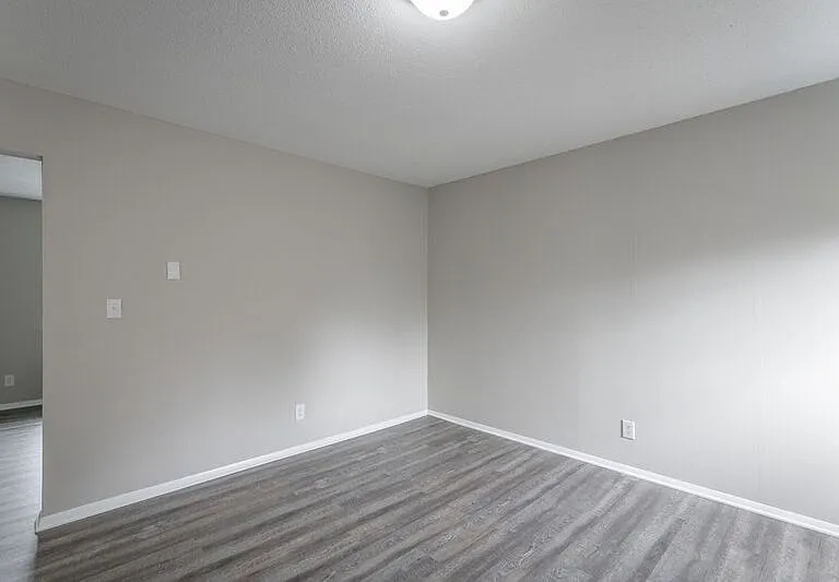 113 Goodson Ave #11 — Photo 5